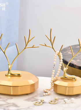 欧式鹿造型棱形样板房创意装饰