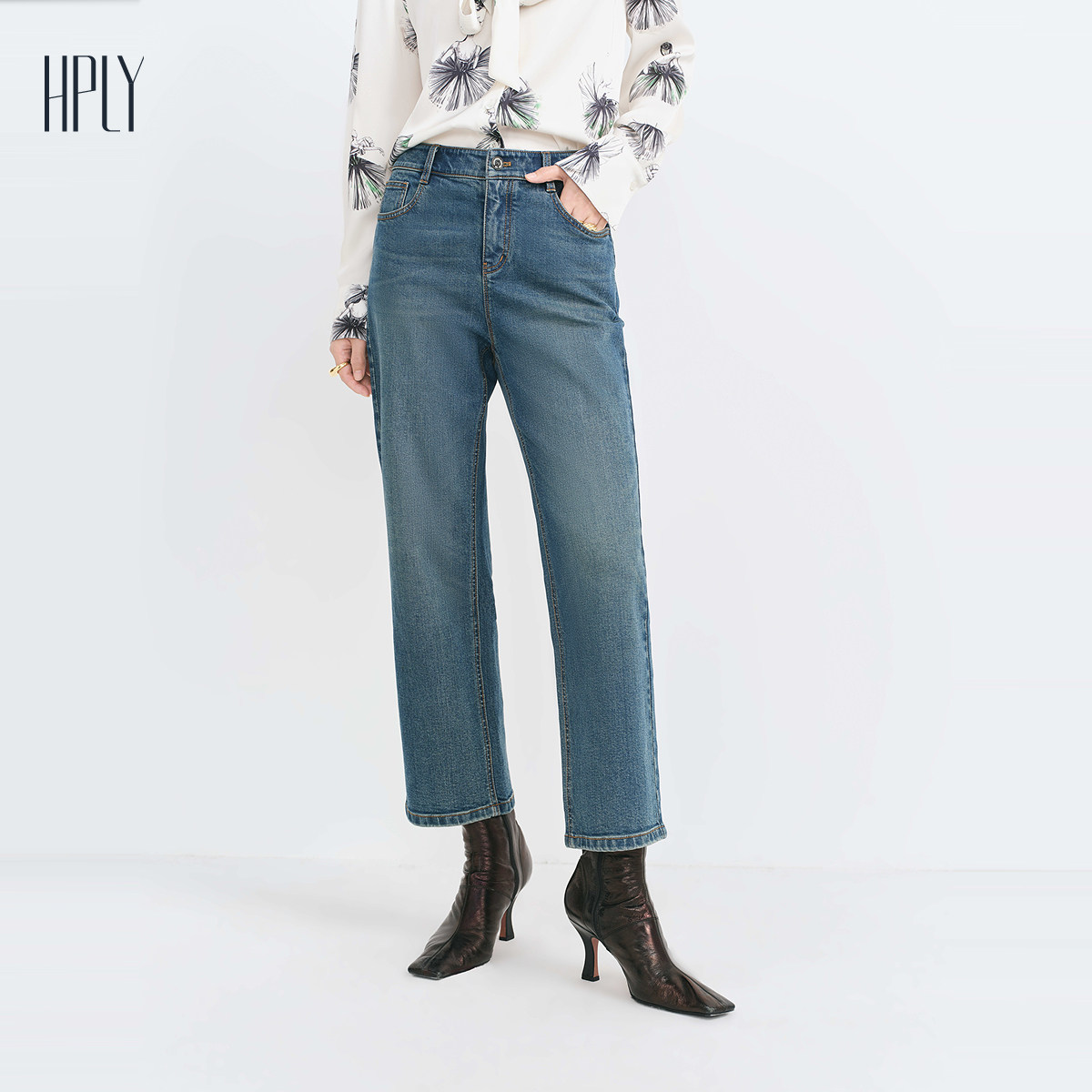 【商场同款】HPLY荷比俪冬季新款女复古撞色高腰直筒牛仔裤,淘宝优惠券,粉丝福利购,淘宝优惠卷