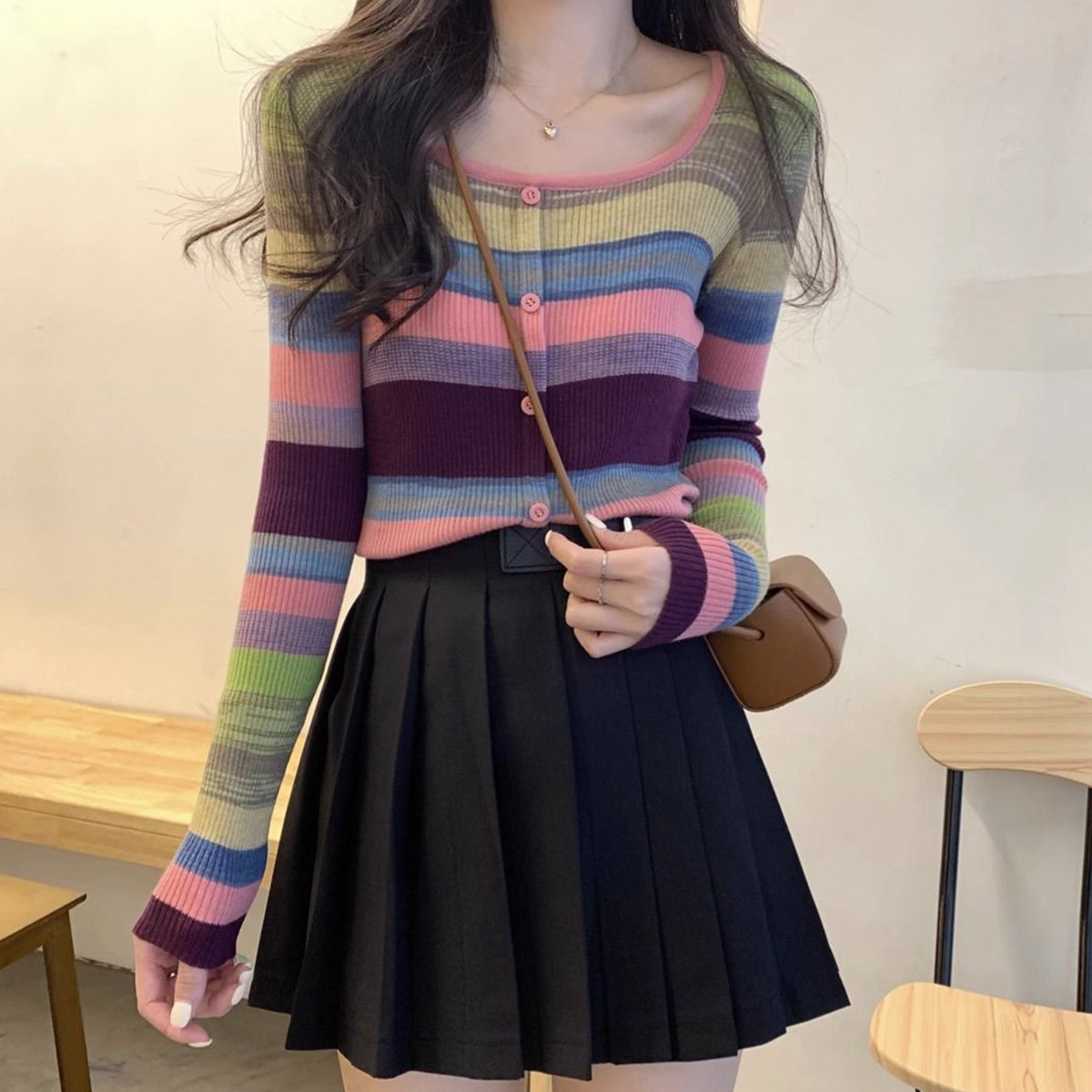 one more法式彩色条纹毛衣女2025冬季新款修身U字领针织衫上衣,淘宝优惠券,粉丝福利购,淘宝优惠卷