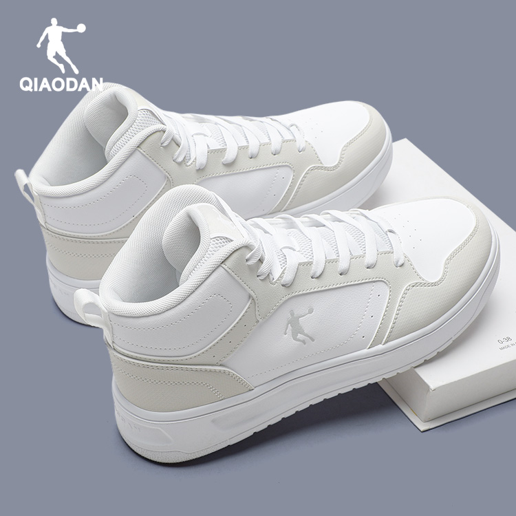 乔丹男鞋高帮鞋2025秋冬季新款皮面防水休闲运动板鞋青少年熊猫鞋 - 图1