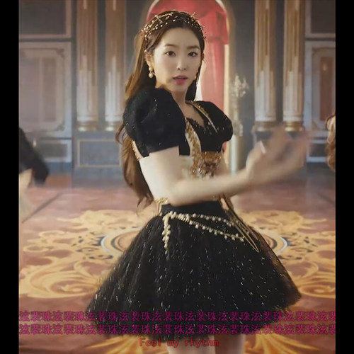 卖完下架！重工Red Velvet红贝贝打歌服裴珠泫连衣裙公主裙演出服 - 图1