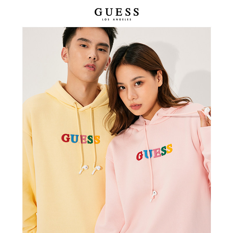 Guess 盖斯 情侣款 学院风极简连帽卫衣 双重优惠折后￥189包邮 多色可选
