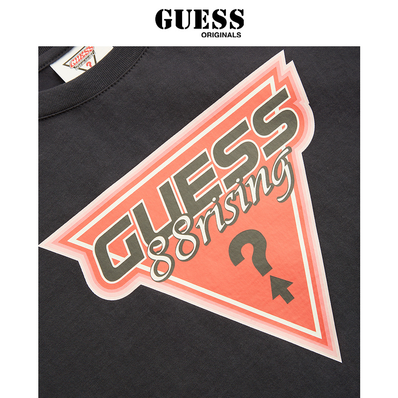 GUESS Originals x 88rising胶囊系列女短袖T恤-W3PI72K2Q40 - 图3