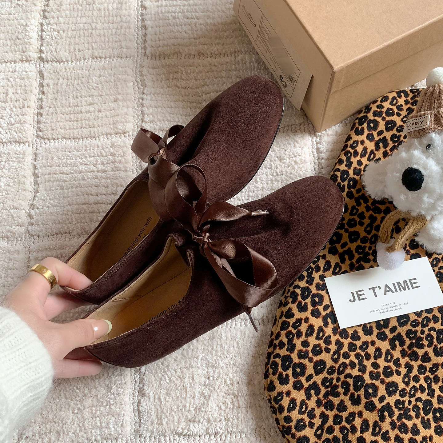 圆圆妈2026春季简约圆头深口豹纹系带芭蕾鞋舒适百搭平跟羊翻女鞋,淘宝优惠券,粉丝福利购,淘宝优惠卷