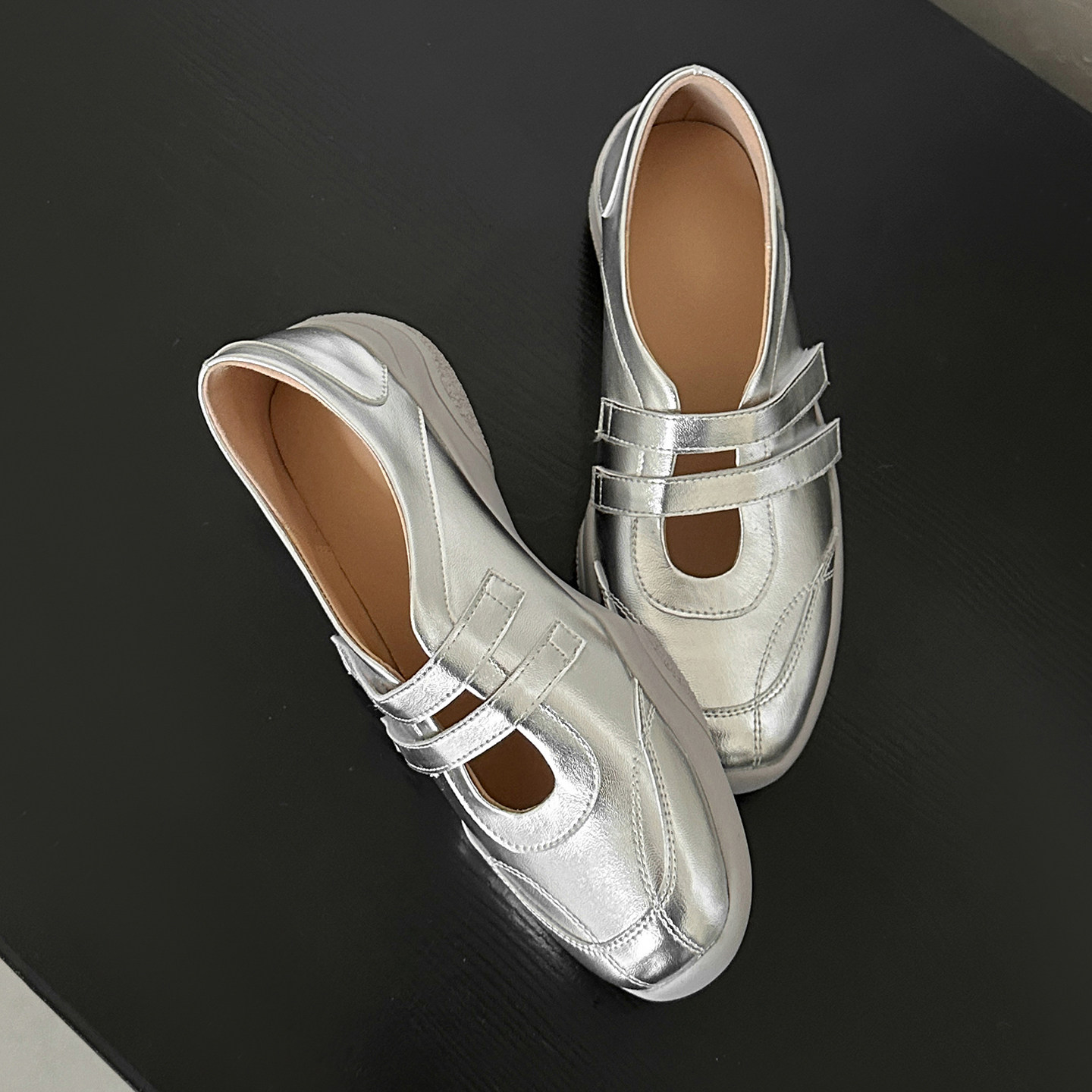 圆圆妈2026春季简约圆头中口魔术贴玛丽珍舒适百搭平底牛皮女鞋子,淘宝优惠券,粉丝福利购,淘宝优惠卷