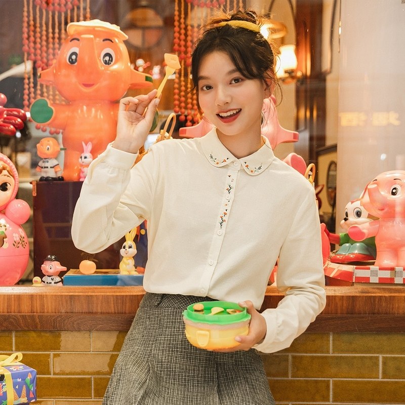 茵曼灯芯绒2021秋装新款娃娃领衬衫 茵曼筱茵衬衫