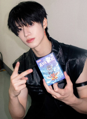 朱志鑫同款黑色臂环手臂链