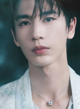 张凌赫同款项链高级感轻奢弹簧小蛮腰气质百搭情侣镶钻吊坠锁骨链