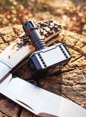 小姐姐雷神锤钛合金吊坠一体成型