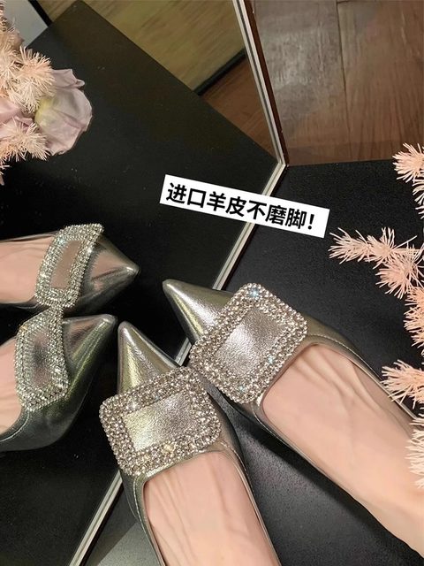 Uncle's 2025 exquisite sparkling diamond buckle temperament small pointed toe shallow mouth flat shoes for women spring and autumn new