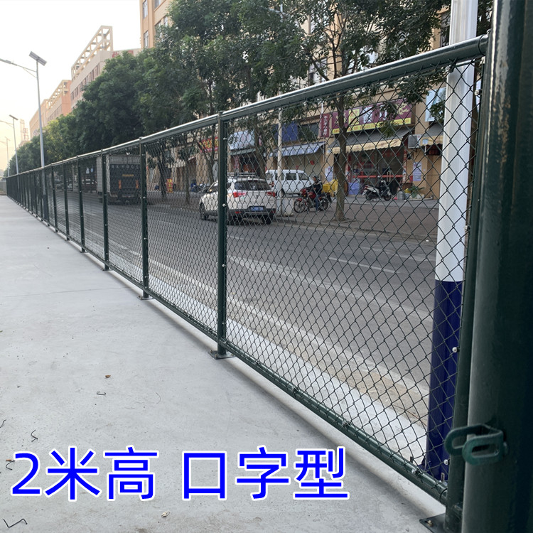 足球篮球场围栏网学校操场围网体育场馆护栏网楼顶勾花菱形铁丝网 - 图0