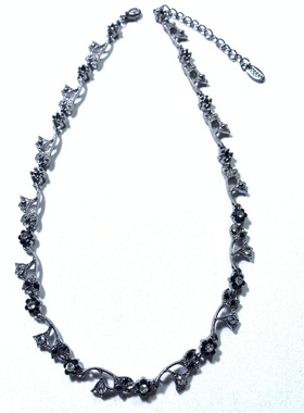 Vintage中古LOWRYS FARH打标黑色精致小花朵藤蔓造型短款项链女