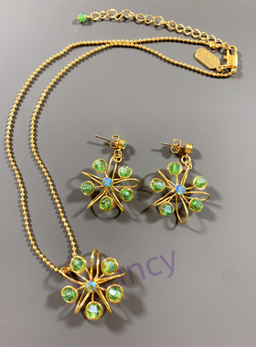 Thickly打标绿花朵耳钉项链套装