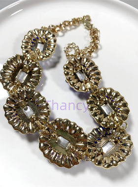 MONET打标宝蓝色短款项链卡脖