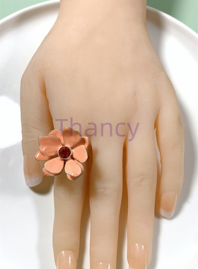 BOHM立体花朵耳钉项链戒指套装