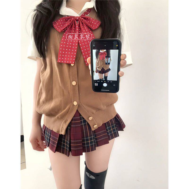 热销百搭款jk马甲背心v领套头毛衣日系学院软妹甜美多色叠穿上衣