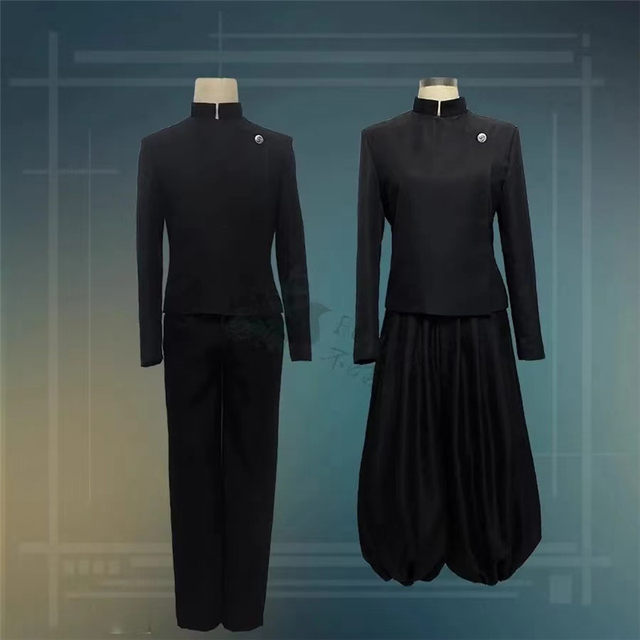 Huadieyi High School Wujou Wu cosplays with Xia Youjie