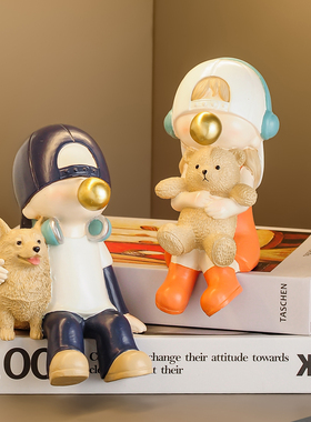 现代创意书桌卡通人物摆件书房