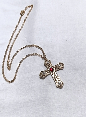青岛外贸流行饰品欧美原单正品个性小众十字架珍珠热卖精品项链