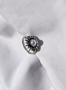 青岛外贸流行饰品欧美原单古风珍珠抽象太阳个性精品戒指指环