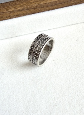 青岛外贸流行饰品欧美原单个性小众设计热卖简约复古百搭精品戒指