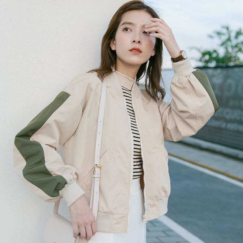 qfour秋装2018新款棒球服女款夹克 qfour短外套