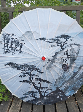 水墨画夏季小广场舞油纸伞