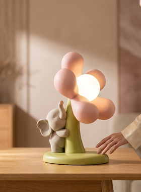 儿童房卡通动物树脂发光摆件