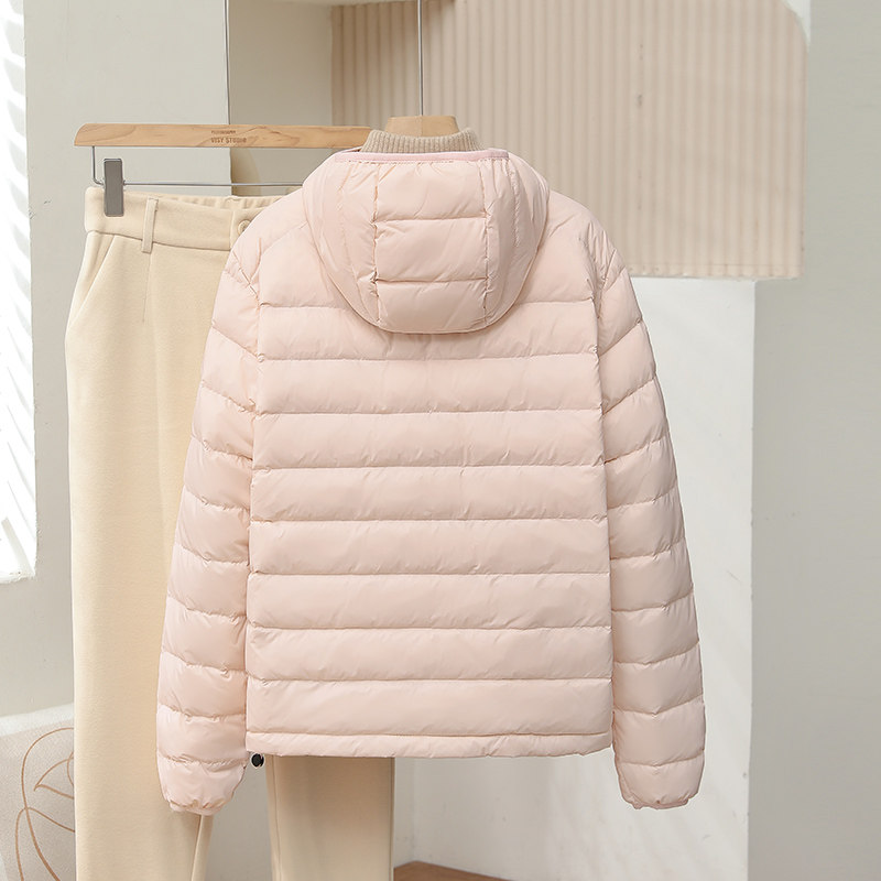 2025秋冬款轻薄羽绒服女士白鸭绒短款宽松排骨连帽时尚潮流外套女