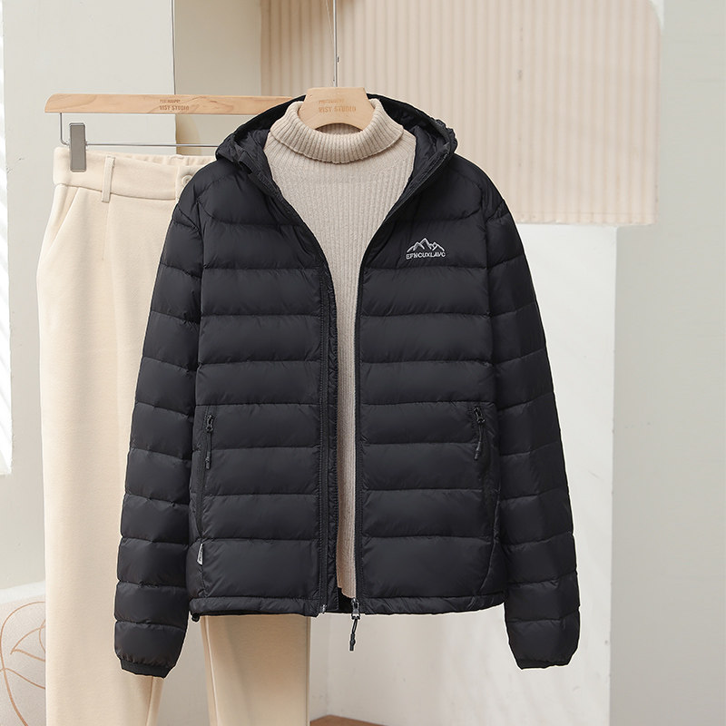 2025秋冬款轻薄羽绒服女士白鸭绒短款宽松排骨连帽时尚潮流外套女