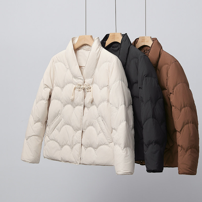2025秋冬季新款中式盘扣羽绒服女短款立领高端洋气国风白鸭绒外套