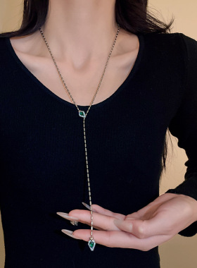 祖母绿满钻蛇形竹节链项链新中式