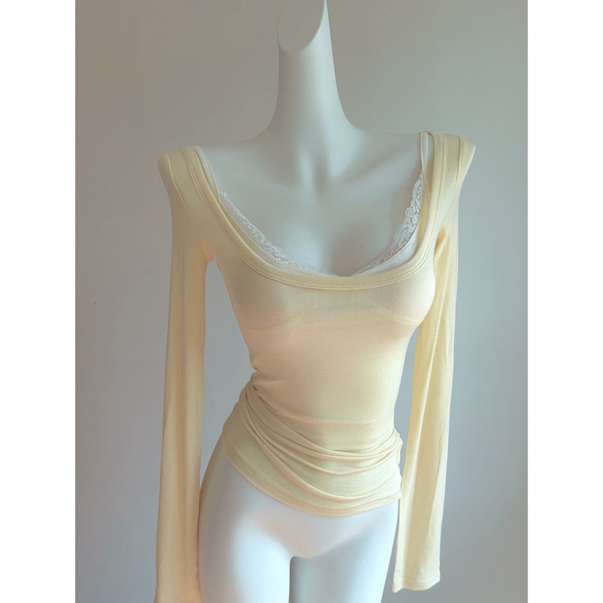 店主私服~纯欲蕾丝吊带+u领长袖内搭打底衫女 莱赛尔天丝羊毛T恤,淘宝优惠券,粉丝福利购,淘宝优惠卷