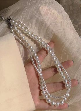 双层珍珠项链女叠戴2024年新款高级设计感轻奢小众复古颈链锁骨链