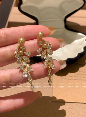 姐系坠爱 闪钻流苏香槟色珍珠耳环女小众设计高级感轻奢气质耳饰