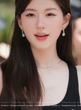 许我耀眼赵露思许妍同款爆闪方糖耳环女轻奢高级感耳钉独特耳饰