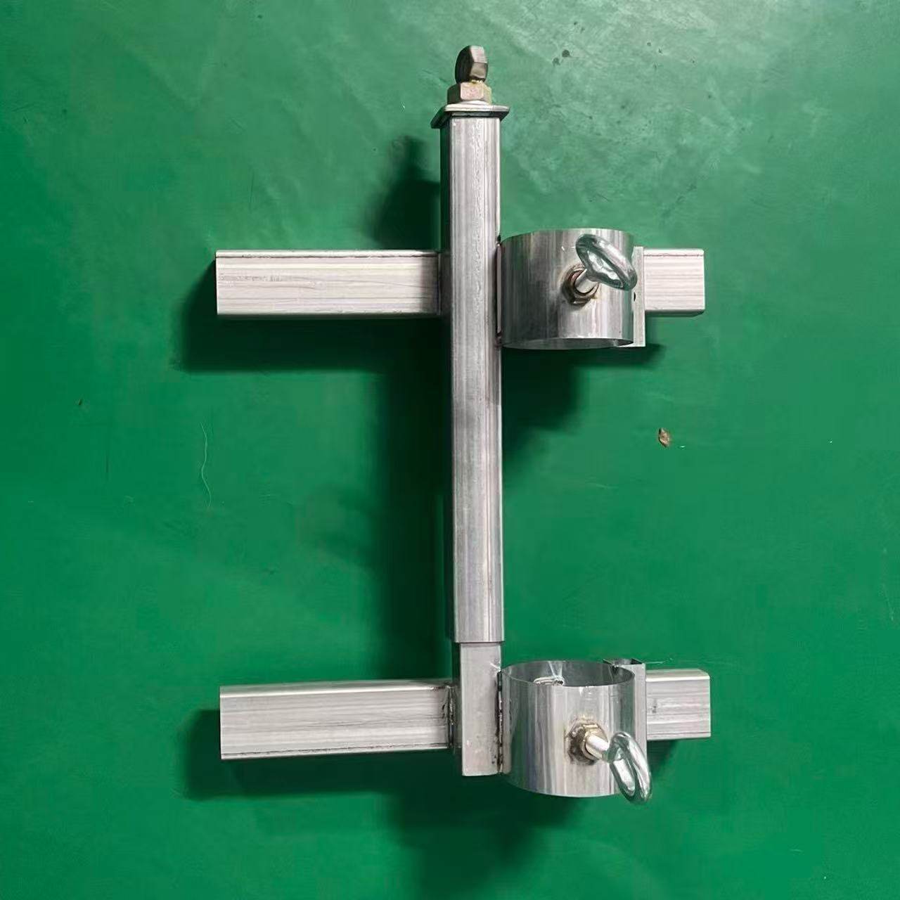 指路牌广告牌快速夹具公路护栏临时导流标志固定器诉卸方便包邮,淘宝优惠券,粉丝福利购,淘宝优惠卷