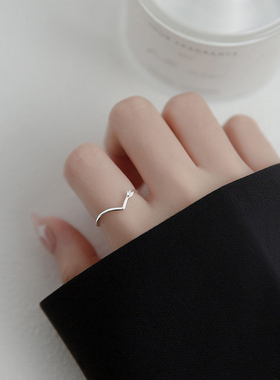 s925纯银小戒指女生小众轻奢高级感小巧精致小指尾戒冷门食指指环