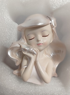 网红美人鱼坐姿抱贝壳生日蛋糕装饰摆件西点甜品台烘焙装扮插件