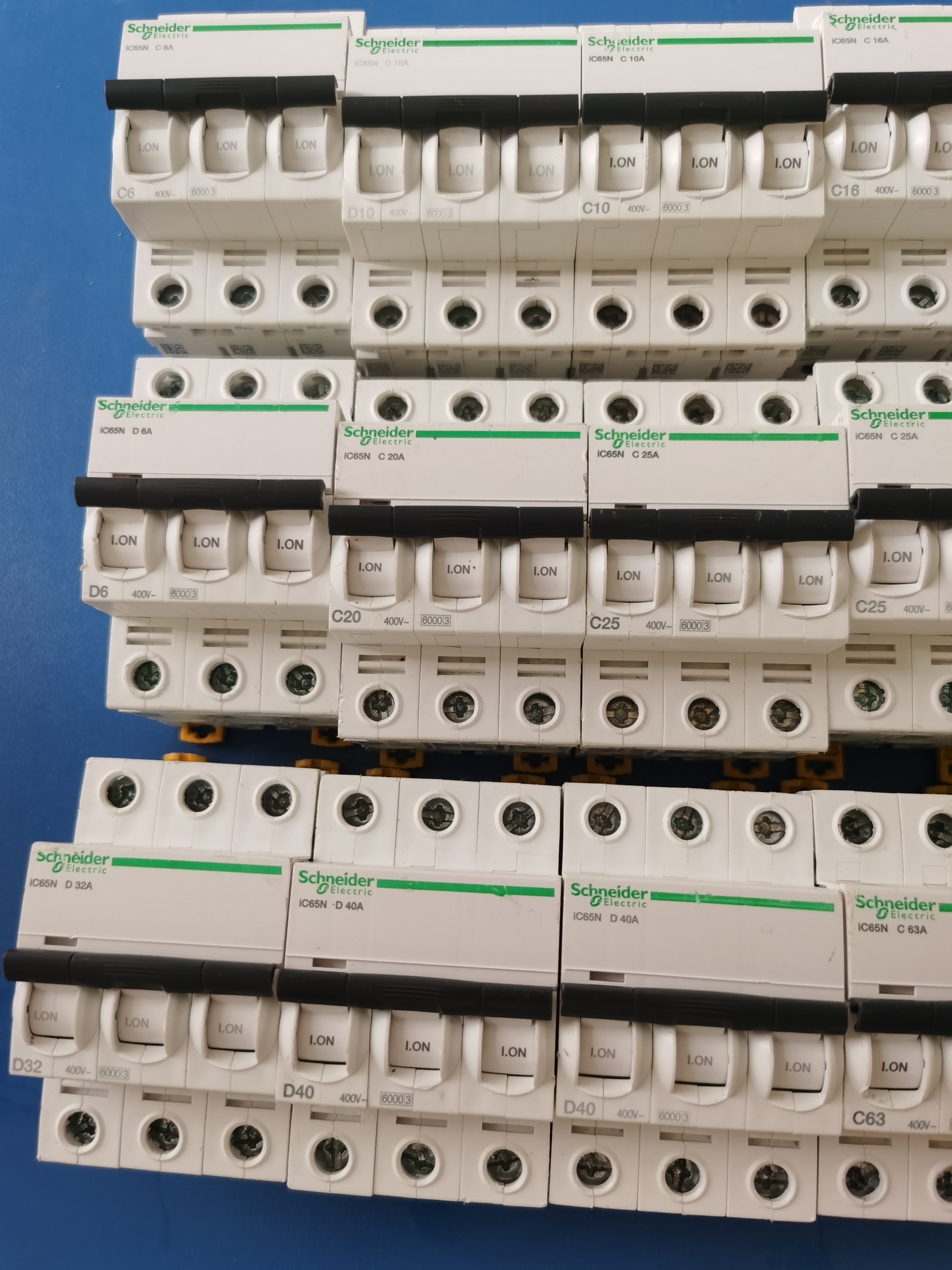 二手施耐德ic65n 1P2p空气开关家用A9 断路器 10A-32A开关16A等 - 图2