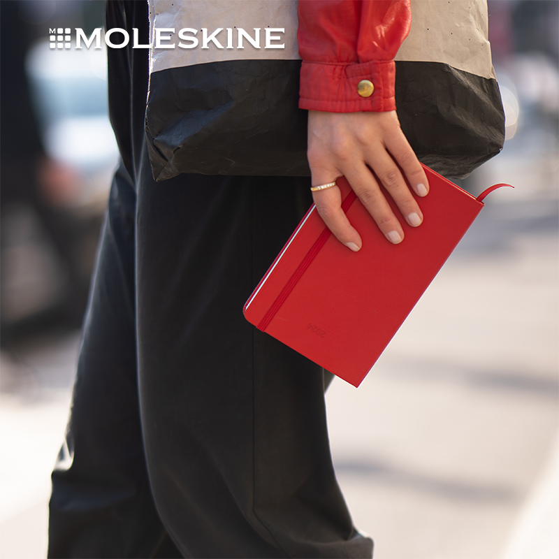 意大利Moleskine 2024年12个月经典日记本 日程本笔记本记事本 - 图2