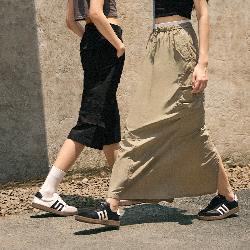  百丽时尚休闲鞋