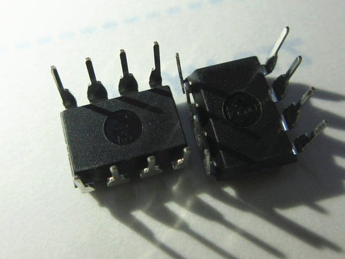 晟记 LM2904P DIP8 双路通用运算放大器 LM2904 - 图1