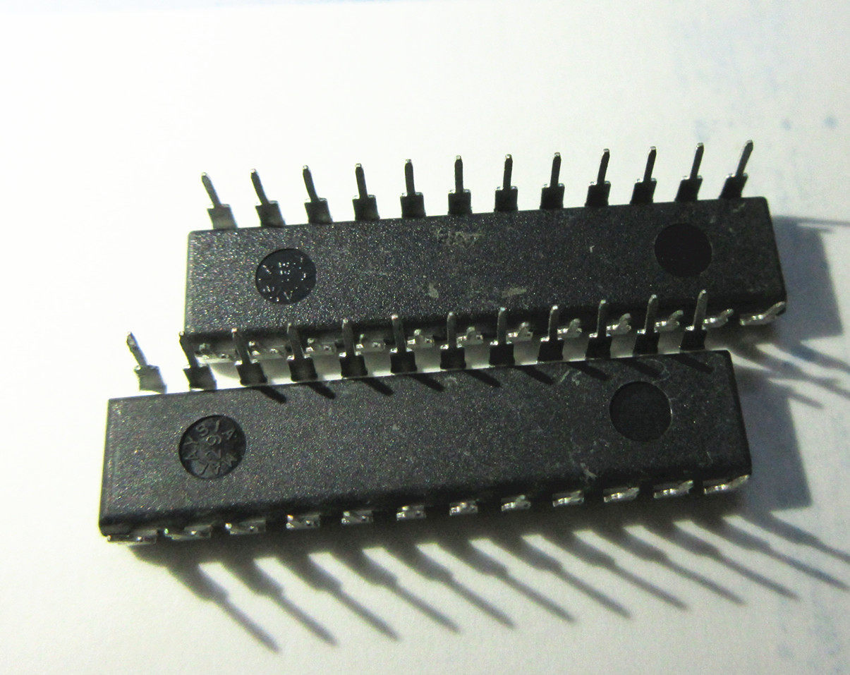 MC3362 Low Power Dual Conversion FM Radio Receiver IC - 10 Pack - PMD Way