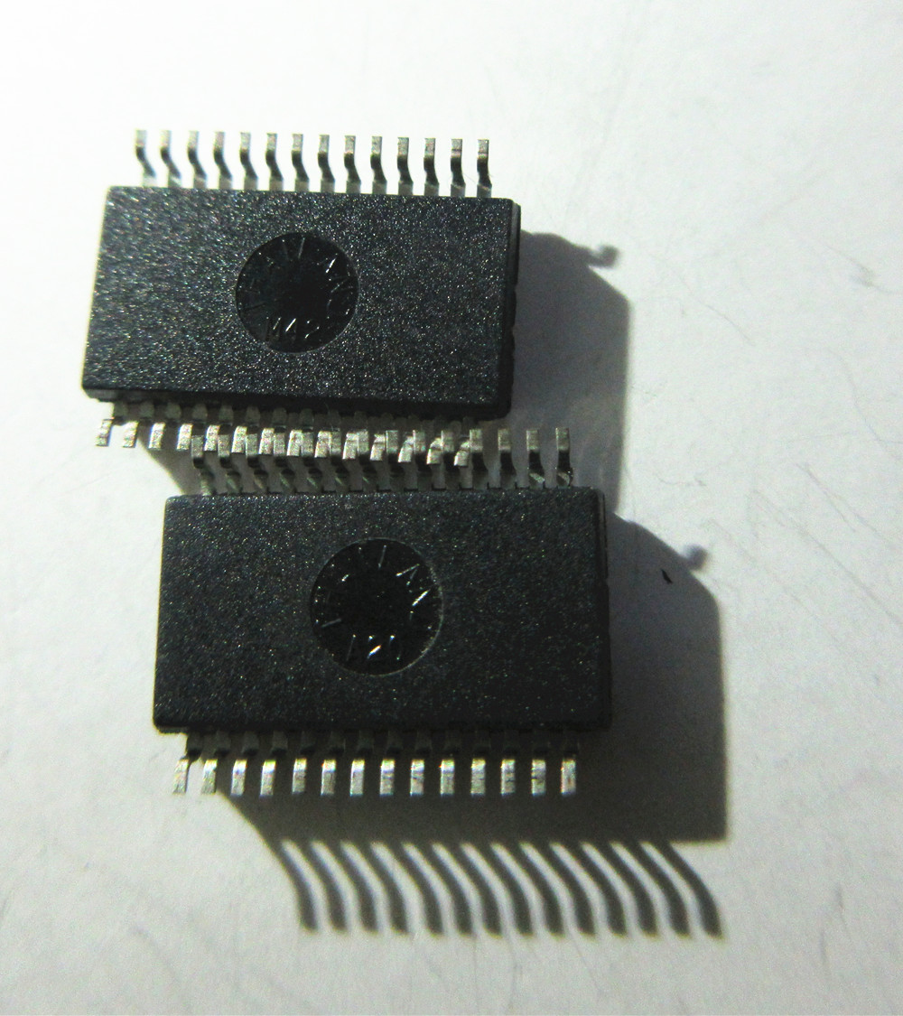 PIC16F726-I/SS  PIC16F726-I/SO PIC16LF1508-I/SS - 图2