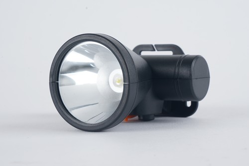 泰格信9051 强光 led塑料充电户外野营钓鱼便携式探照头灯 - 图3