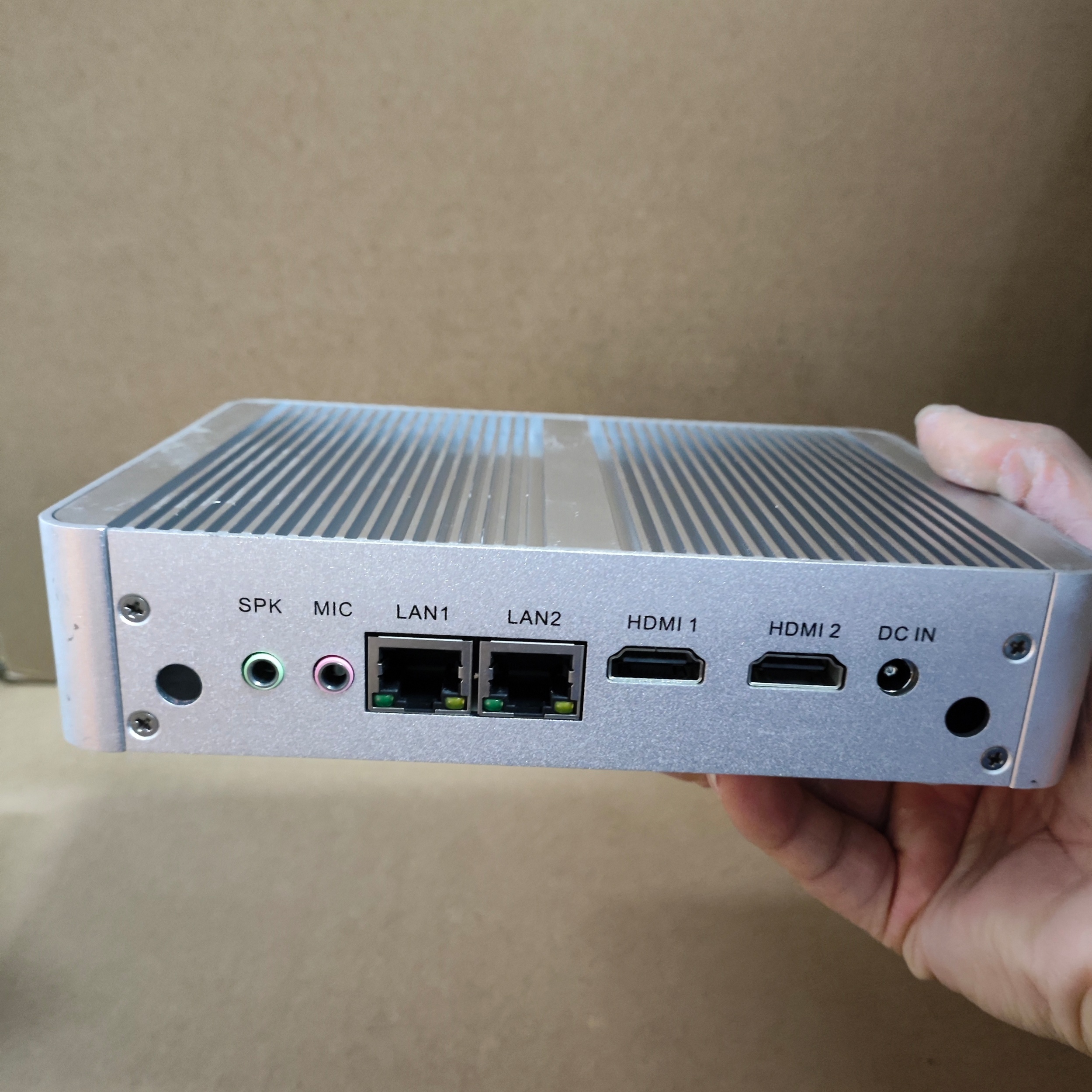 英特尔N3150迷你电脑J3160双网口双HDMI工控机NUC准系统主机HTPC - 图2