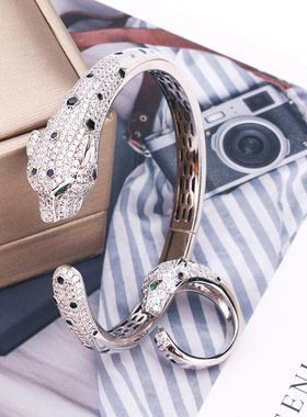 欧美风时尚大气豹子手镯戒指套装滴胶微镶款个性斑点状豹头手饰品