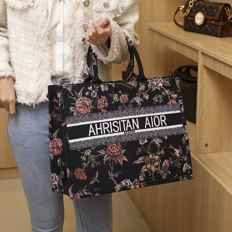 春夏季帆布包包女2025新款时尚外出手提购物袋子大容量单肩托特包,淘宝优惠券,粉丝福利购,淘宝优惠卷