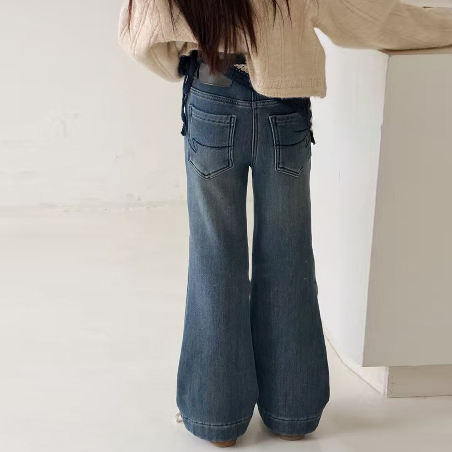 童装2025秋冬新款女童加绒屁帘牛仔裤小个子显高显瘦直筒阔腿裤潮,淘宝优惠券,粉丝福利购,淘宝优惠卷